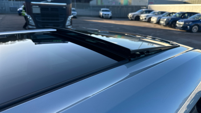 MINI Clubman 1.5 Cooper Classic Premium Plus 6dr Auto Petrol Estate